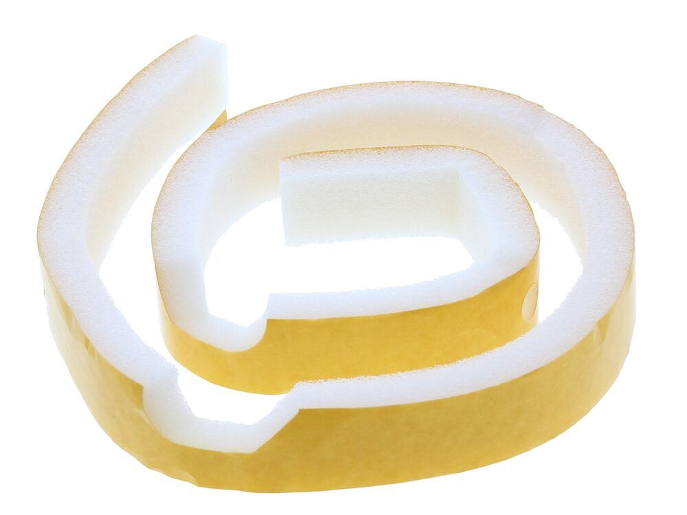 Chassis front seal